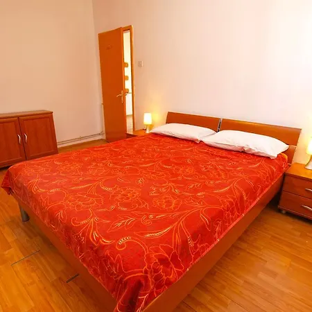 Apartment Nela 1383